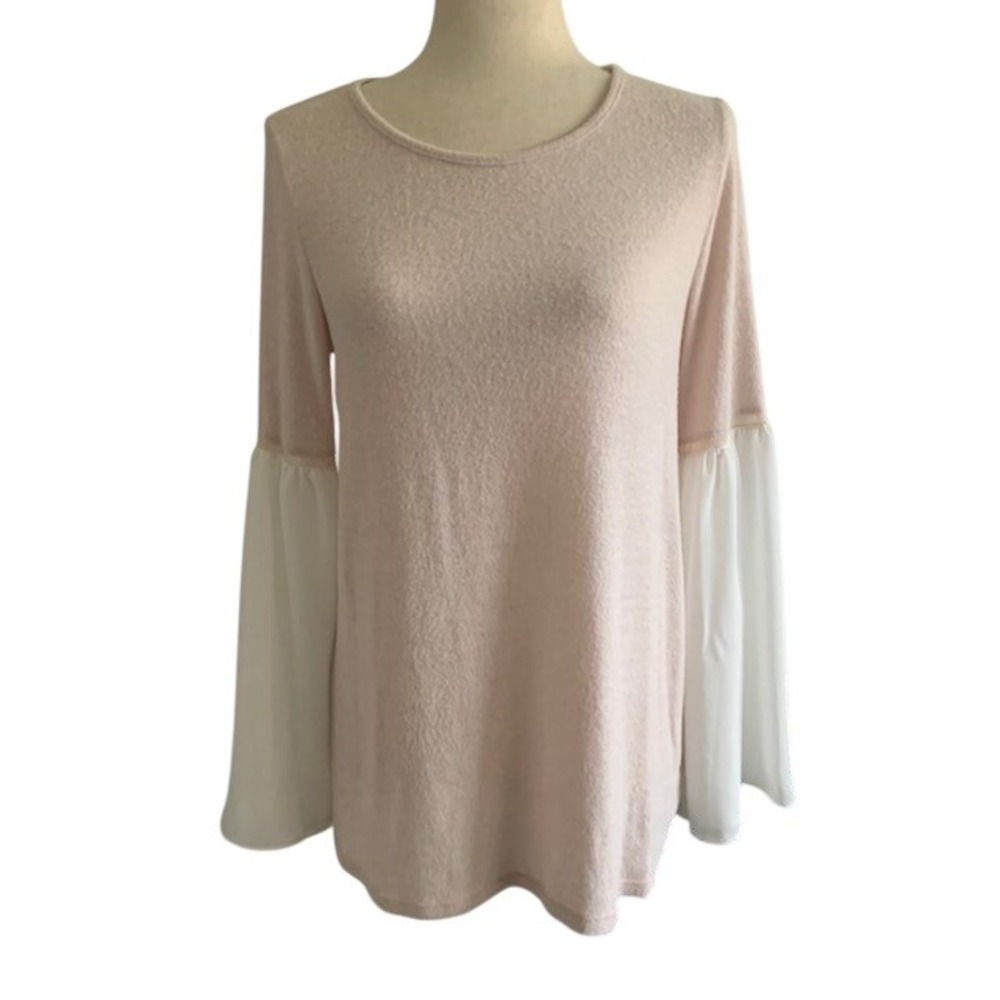 Design Lab Trumpet Sleeve Top M Mixed Media Boho Minimalist Office Chic Modern
